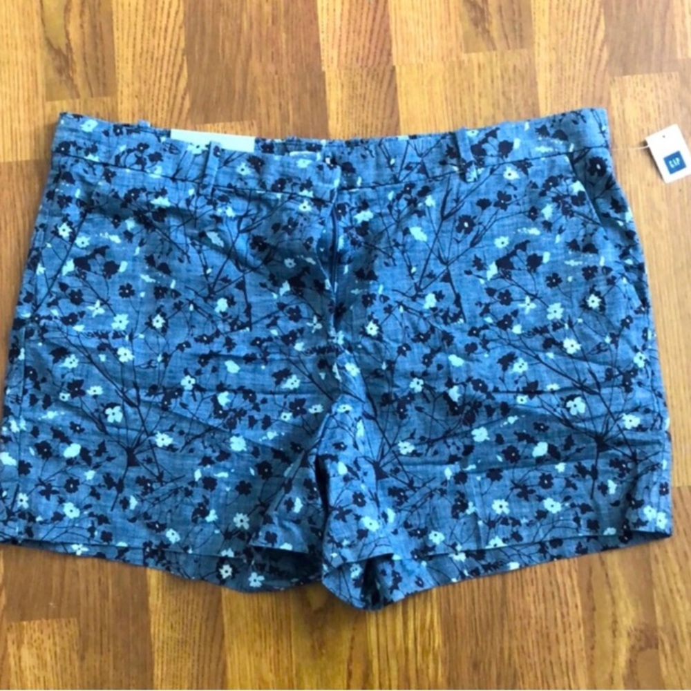 🌱Gap Tailored Linen Shorts